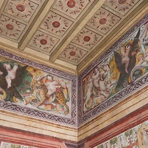  Apartment Palazzo Beccagutti Cavriani - Gallery E Frescoes Italy