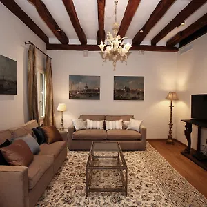  Apartment Le Conterie Blu E Rosse Italy